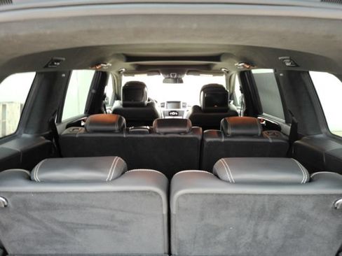 Used 2015 Mercedes-Benz GL 63 AMG 4MATIC image 28