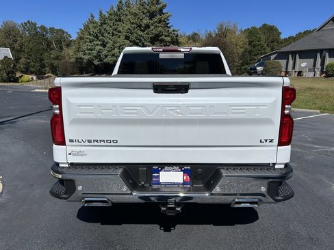New 2026 Chevrolet Silverado 1500 LTZ w/ Z71 Off-Road Package image 22