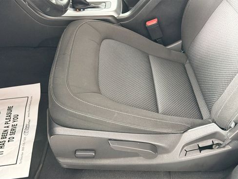 Used 2022 Chevrolet Colorado LT w/ LT Convenience Package image 31