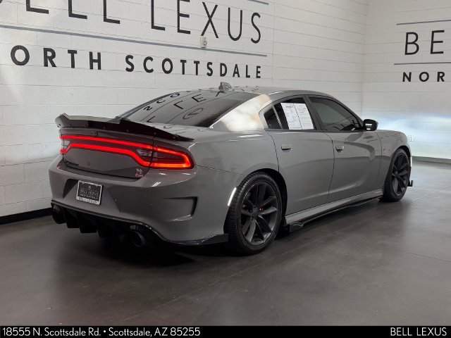 Used 2017 Dodge Charger R/T Scat Pack w/ Beats Audio Group RWD image 3