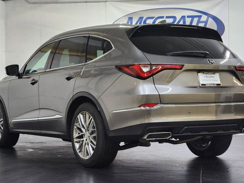 Certified 2023 Acura MDX SH-AWD w/ Advance Package image 7