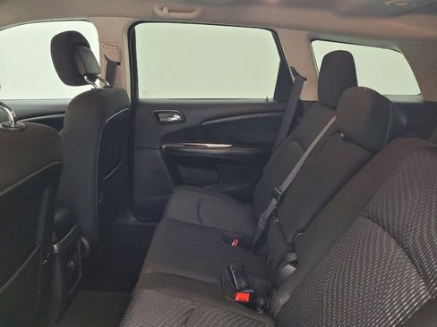 Used 2019 Dodge Journey SE w/ Premium Group FWD image 18