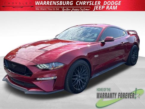 Used 2019 Ford Mustang GT Premium w/ GT Performance Package RWD image 4