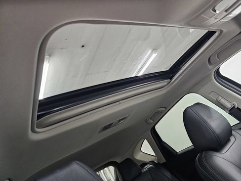 Used 2018 MAZDA CX-5 Touring w/ Preferred Equipment Package AWD/4WD image 24