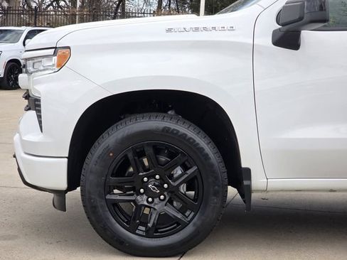 Used 2024 Chevrolet Silverado 1500 RST w/ Convenience Package II image 5