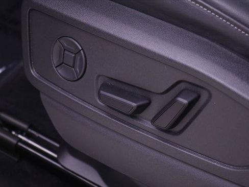 Certified 2025 Audi Q5 Premium AWD/4WD image 20