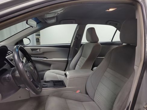 Used 2016 Toyota Camry LE FWD image 15