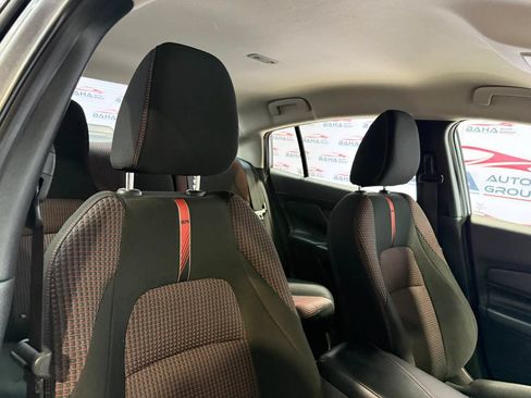Used 2026 Nissan Sentra SR w/ Floor Mat Package FWD image 63