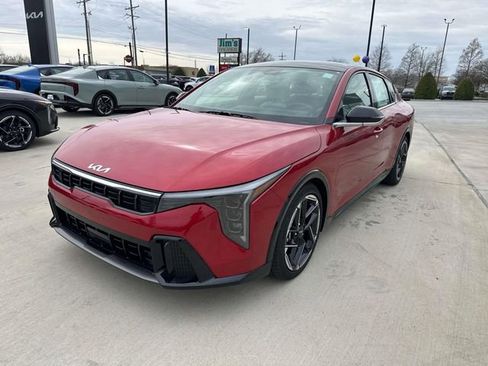 New 2026 Kia K4 GT-Line w/ GT-Line Premium Package image 3