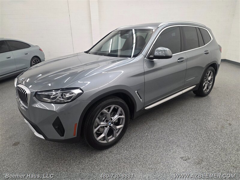 Used 2024 BMW X3 sDrive30i w/ Convenience Package RWD image 2