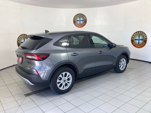 Used 2025 Ford Escape Active image 20