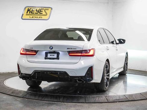 Used 2023 BMW M340i xDrive M340i xDrive image 4