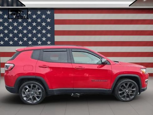 Used 2021 Jeep Compass Latitude FWD image 4