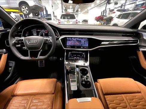 Used 2024 Audi RS 7 Performance AWD/4WD image 15