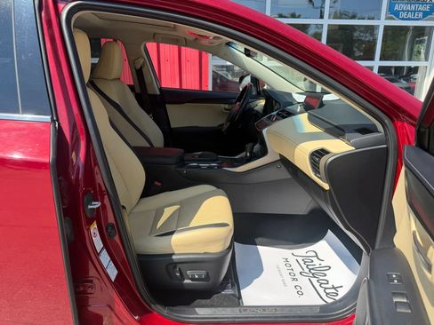 Used 2017 Lexus NX 200t AWD w/ Premium Package image 14