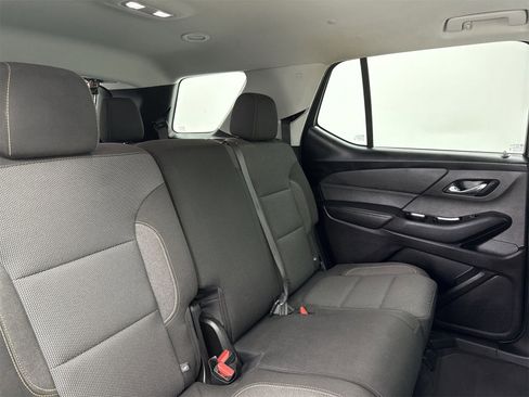 Used 2020 Chevrolet Traverse LS image 36