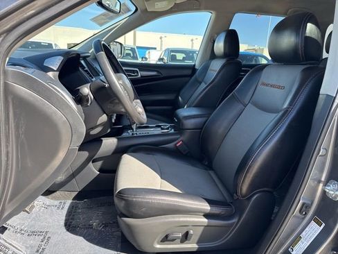 Used 2020 Nissan Pathfinder SV w/ Rock Creek Edition image 13