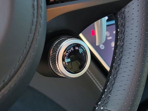 New 2025 Maserati Grecale Modena image 33