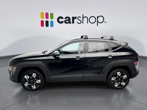 Used 2024 Hyundai Kona SEL w/ Convenience Package image 2