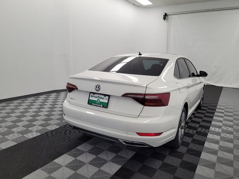 Used 2019 Volkswagen Jetta R-Line FWD image 7