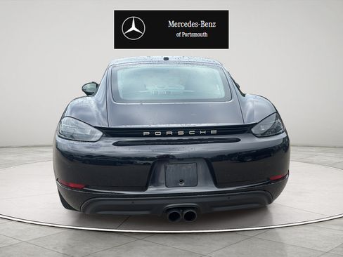 Used 2024 Porsche 718 Cayman RWD image 4