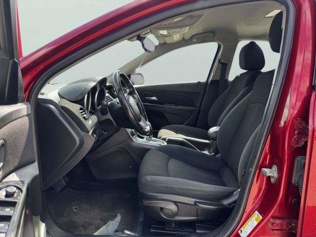 Used 2011 Chevrolet Cruze LT FWD image 18