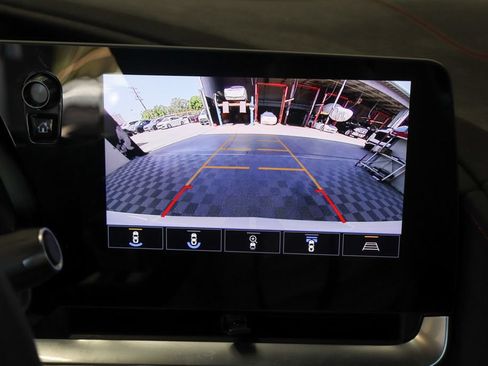 Used 2023 Chevrolet Corvette Stingray Premium Conv w/ Z51 Performance Package RWD image 35