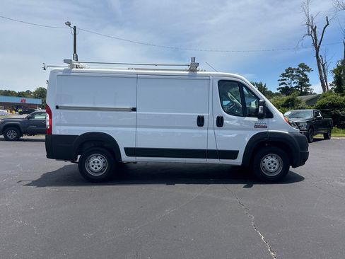 Used 2020 RAM ProMaster 2500 FWD image 6