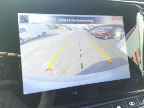 Used 2023 Jeep Wagoneer 4WD image 24
