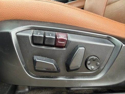 Used 2017 BMW X3 sDrive28i RWD image 8