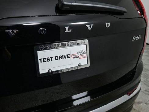 Used 2026 Volvo XC90 B6 Ultra w/ Protection Package AWD/4WD image 39