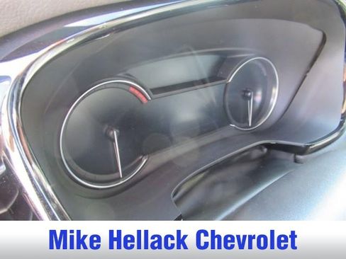 Used 2025 Cadillac XT5 Premium Luxury image 9