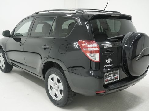 Used 2012 Toyota RAV4 FWD w/ Value Pkg image 6