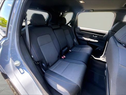 Used 2025 Honda CR-V Sport image 19
