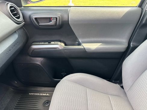 Used 2019 Toyota Tacoma SR5 image 27