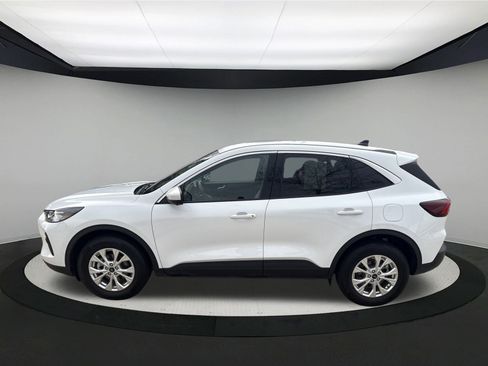 Used 2023 Ford Escape Active w/ Tech Pack #2 image 4