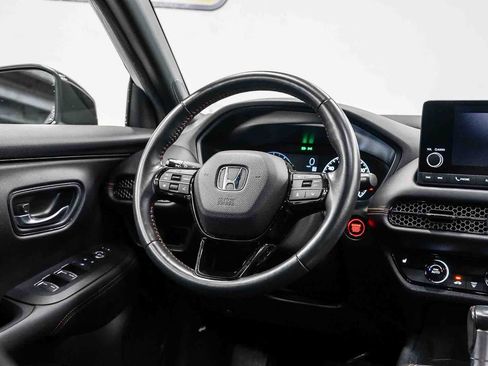 Used 2023 Honda HR-V Sport image 15