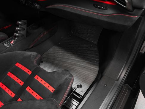 Certified 2020 Ferrari 488 Pista Coupe RWD image 30