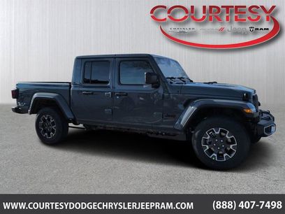 New 2026 Jeep Gladiator Sport