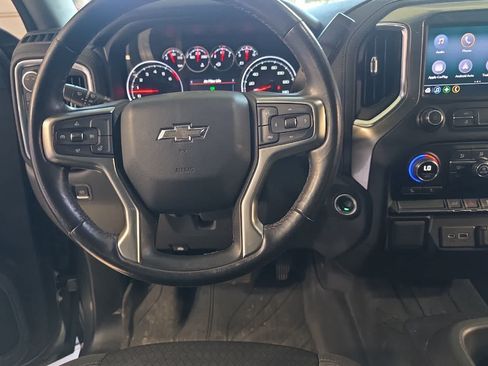 Used 2021 Chevrolet Silverado 1500 RST w/ Bed Protection Package AWD/4WD image 16