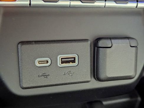 Used 2020 GMC Sierra 1500 SLT w/ SLT Premium Plus Package image 15