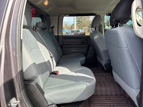 Used 2019 RAM 1500 Express w/ Express Value Package image 8