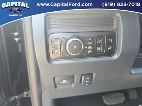 Used 2026 Ford F350 Lariat w/ Lariat Ultimate Package AWD/4WD image 26