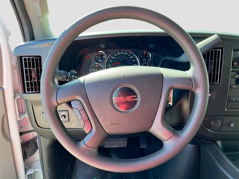 Used 2024 GMC Savana 2500 w/ Driver Convenience Package image 11