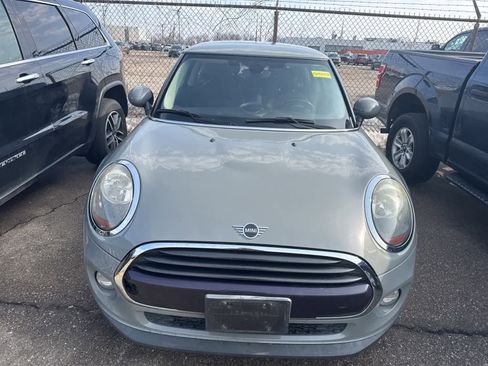 Used 2019 MINI Cooper 2-Door Hardtop image 19