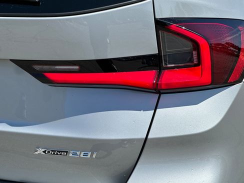 Used 2025 BMW X1 xDrive28i w/ Technology Package image 24