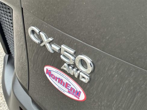 Used 2024 MAZDA CX-50 AWD 2.5 S w/ Preferred Package image 12