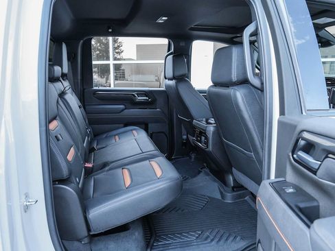 Used 2026 GMC Sierra 2500 AT4 AWD/4WD image 35