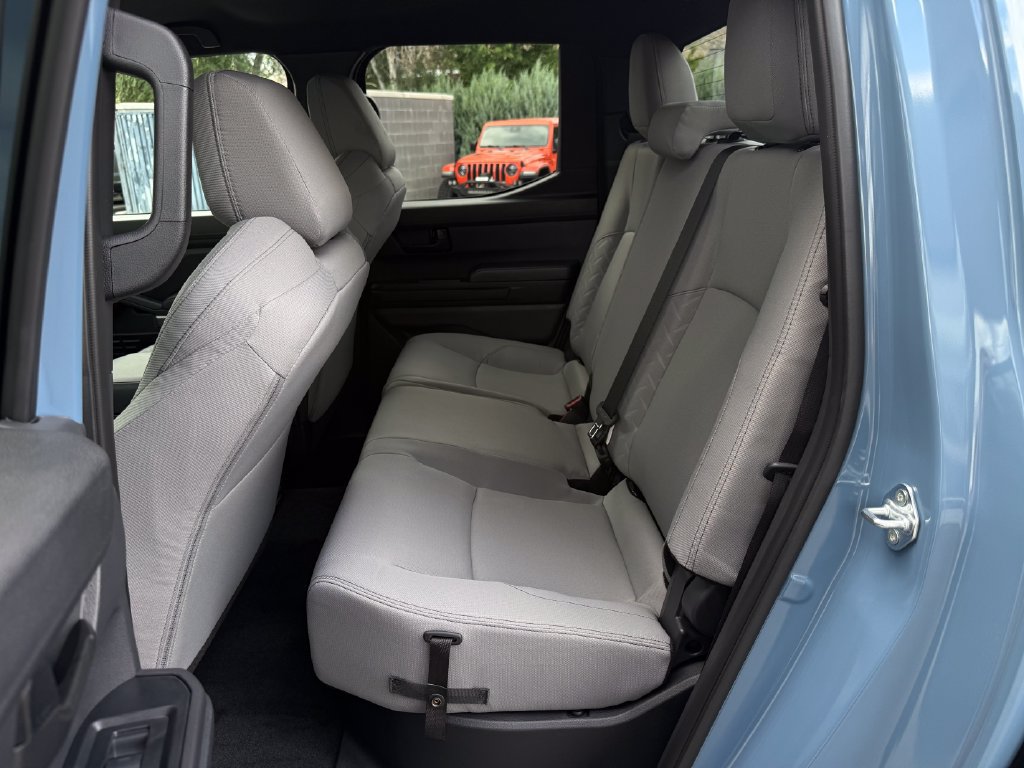 Used 2026 Toyota Tacoma SR5 AWD/4WD image 33