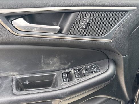 Used 2024 Ford Edge SEL w/ Convenience Package image 20